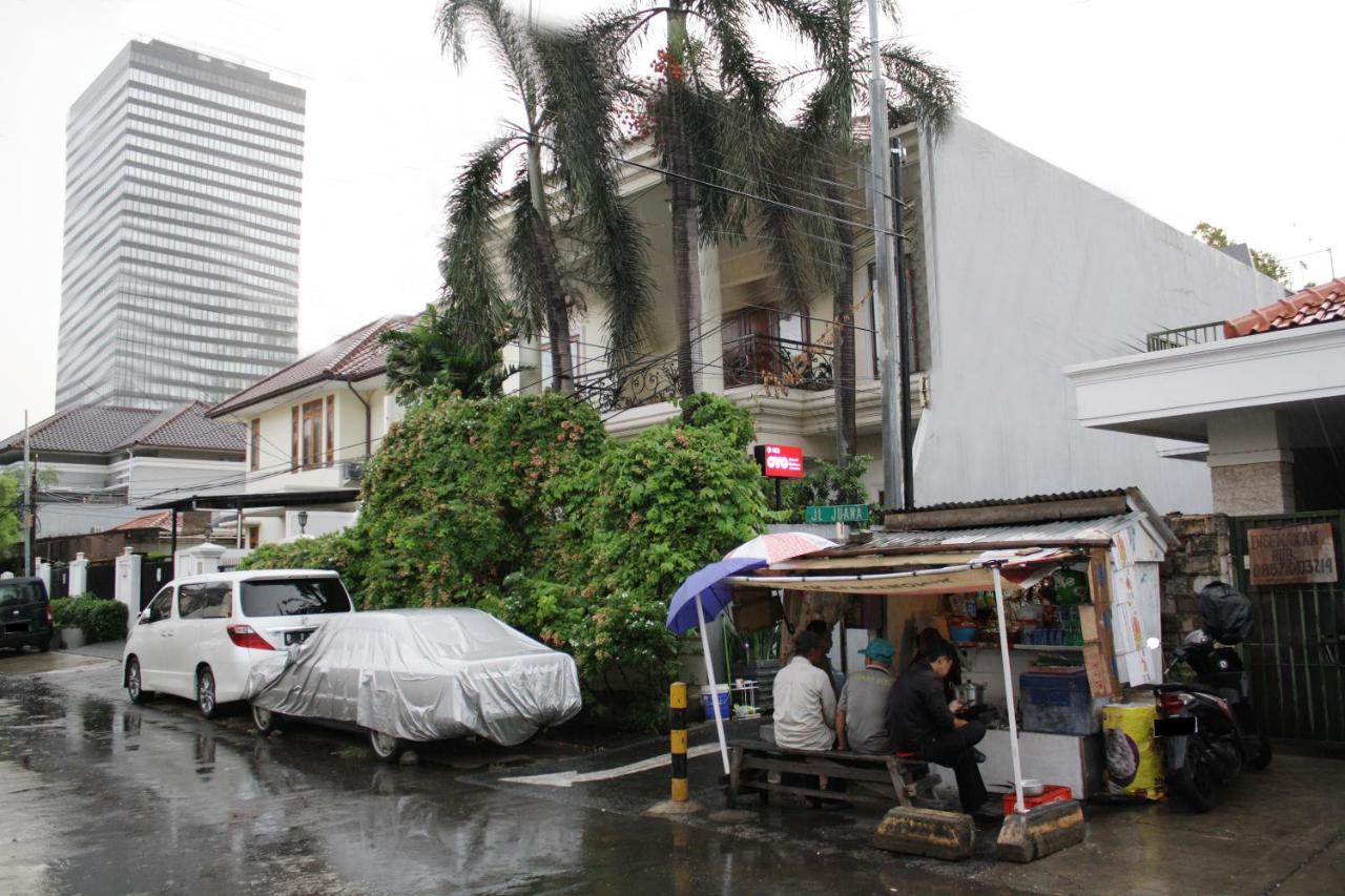 Oyo 245 Juana 21 Hotel Jakarta Ngoại thất bức ảnh