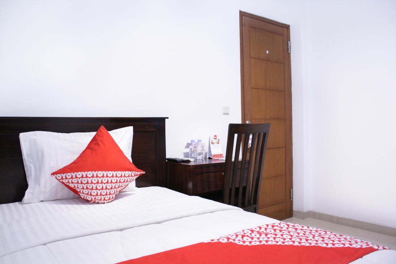 Oyo 245 Juana 21 Hotel Jakarta Ngoại thất bức ảnh