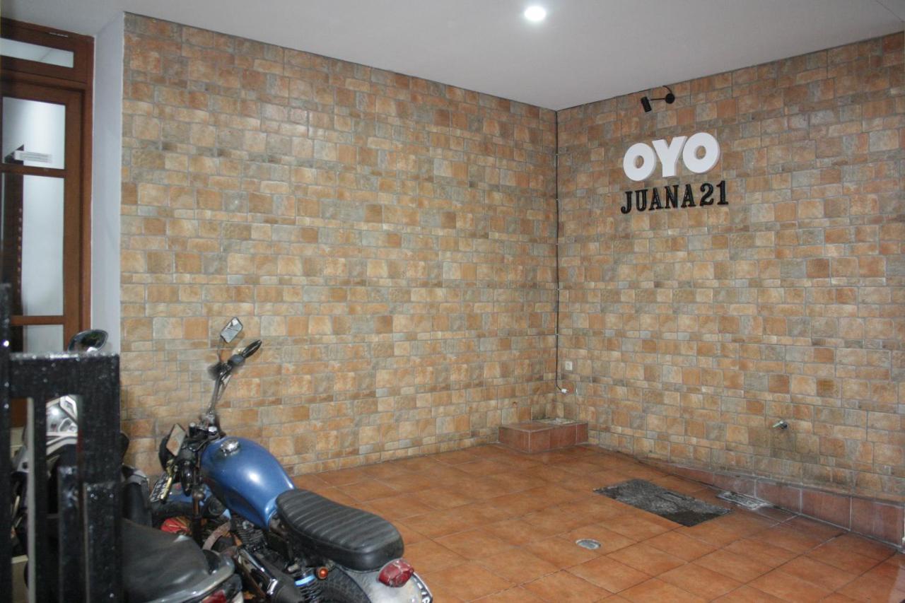 Oyo 245 Juana 21 Hotel Jakarta Ngoại thất bức ảnh