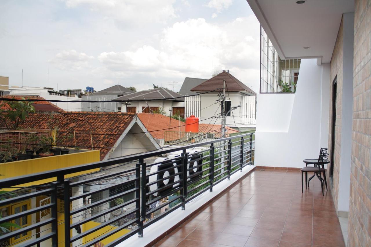 Oyo 245 Juana 21 Hotel Jakarta Ngoại thất bức ảnh