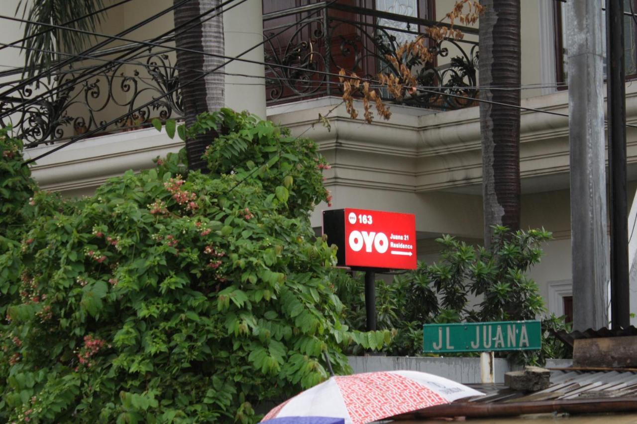 Oyo 245 Juana 21 Hotel Jakarta Ngoại thất bức ảnh