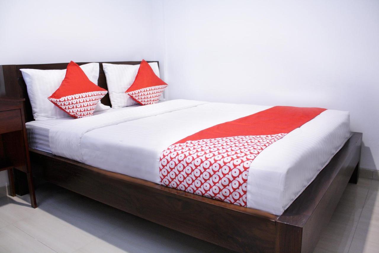 Oyo 245 Juana 21 Hotel Jakarta Ngoại thất bức ảnh