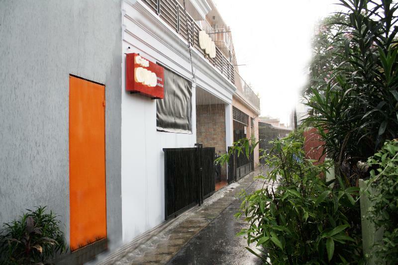 Oyo 245 Juana 21 Hotel Jakarta Ngoại thất bức ảnh