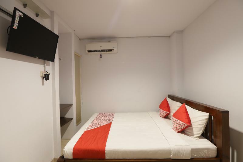 Oyo 245 Juana 21 Hotel Jakarta Ngoại thất bức ảnh