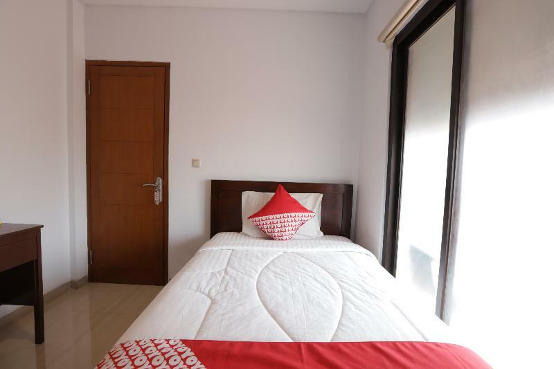 Oyo 245 Juana 21 Hotel Jakarta Ngoại thất bức ảnh
