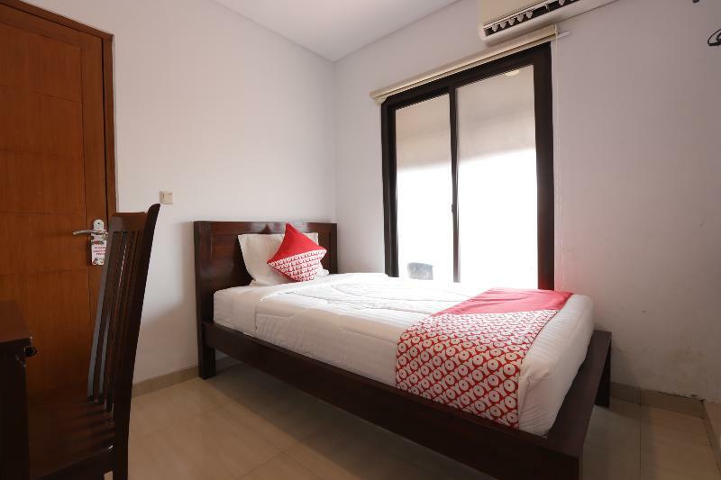Oyo 245 Juana 21 Hotel Jakarta Ngoại thất bức ảnh